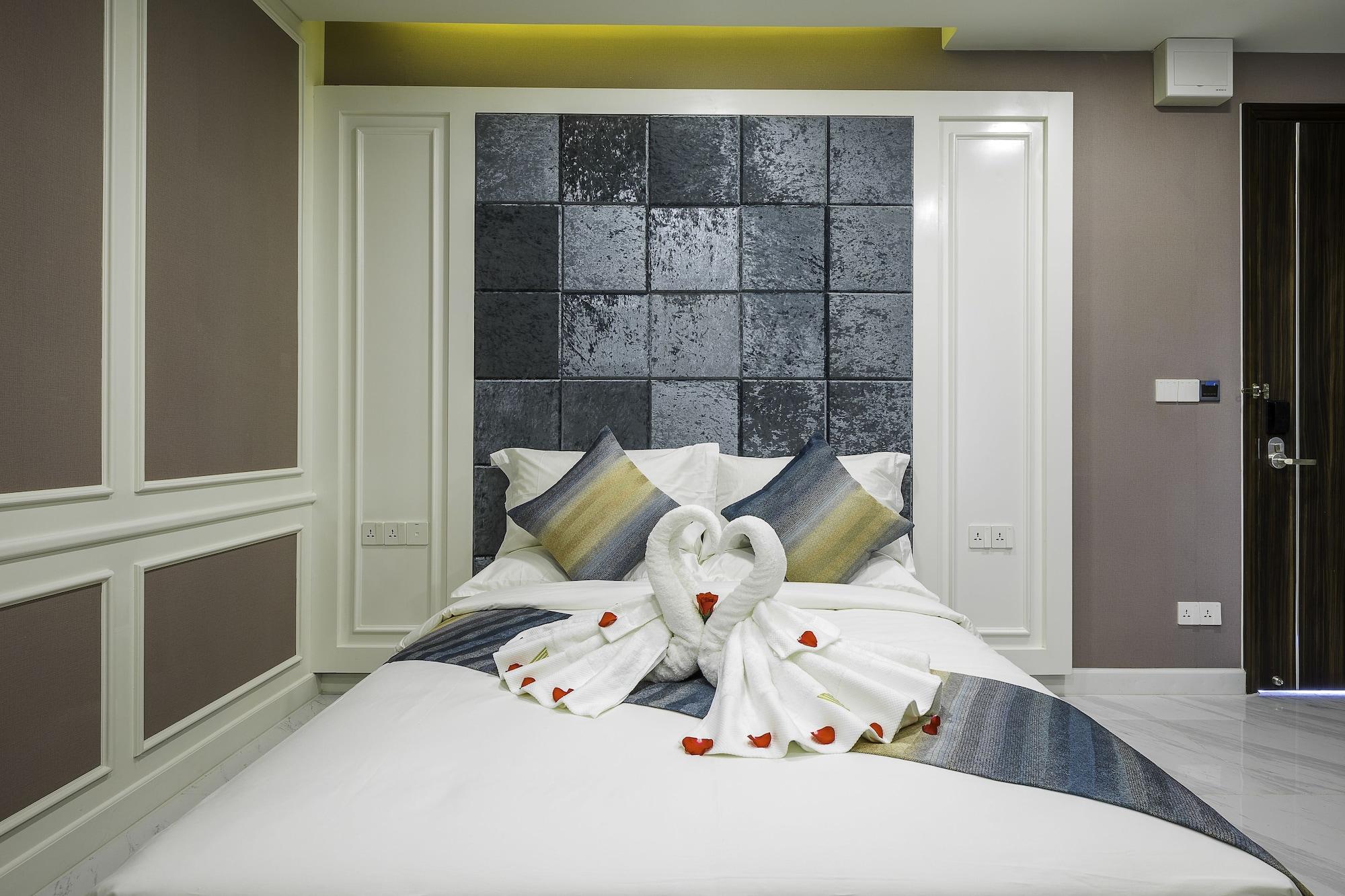 V Boutique Hotel Phnom Penh Extérieur photo