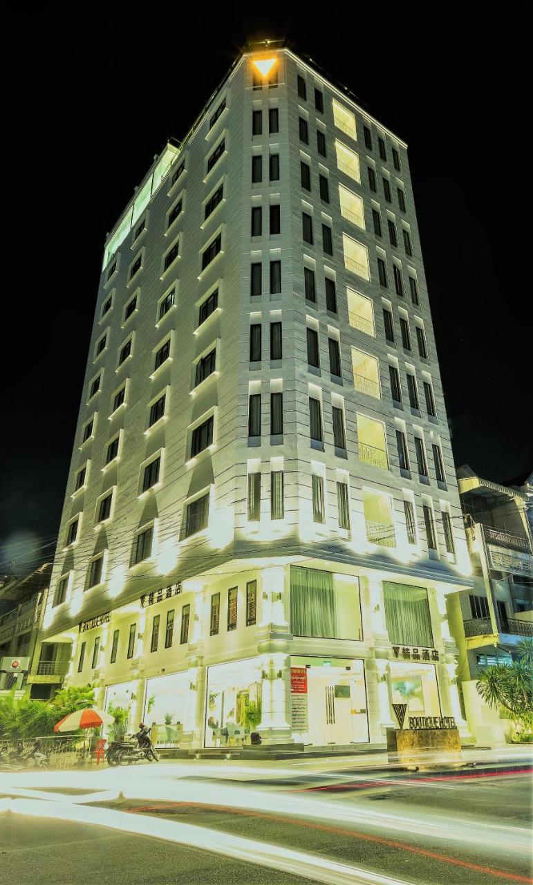 V Boutique Hotel Phnom Penh Extérieur photo